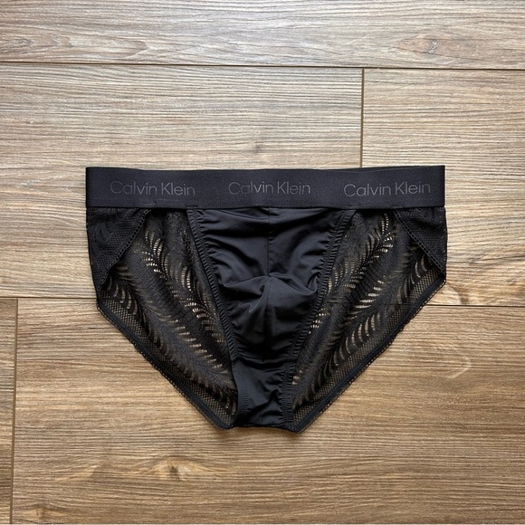 Calvin Klein | Sexy Sculpt Lace Sports Brief in Solid Black Onyx (Small) - Picture 1 of 14